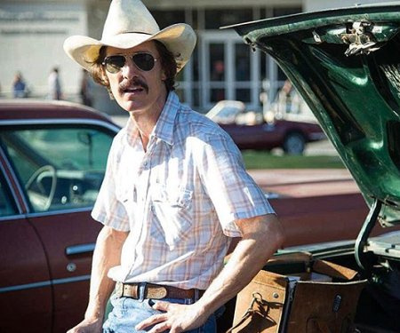 Matthew McConaughey é o irmão mais novo Pat.