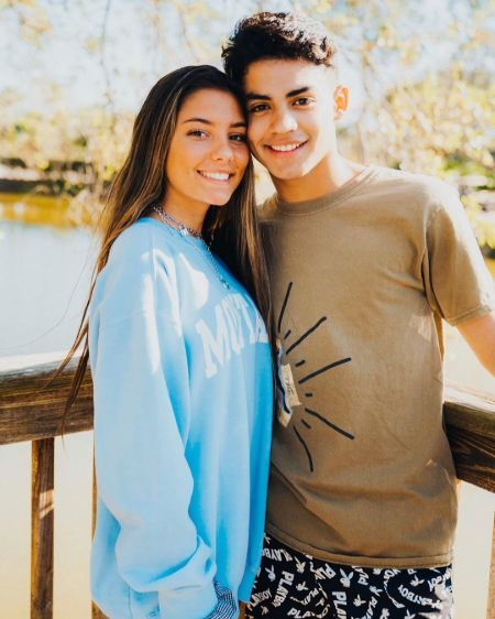 Katie Pego et son petit ami Alejandro Rosario sont sortis ensemble pendant environ quelques mois.