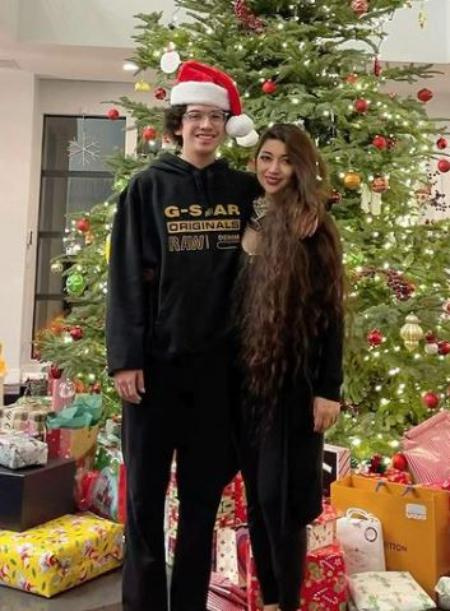 Jo Koy épouse et fils