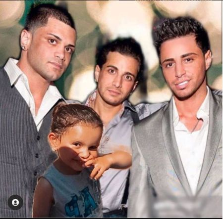 Victoria gotti hijos y un nieto