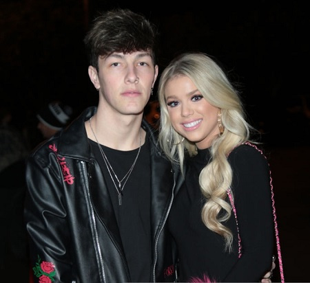 Tayler Holder ex-novia Kaylyn Slevin.