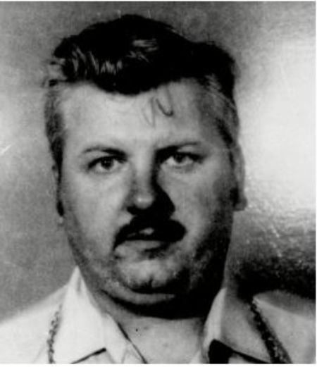Pogo the Clown y el asesino convicto nativo de Illinois, John Wayne Gacy.