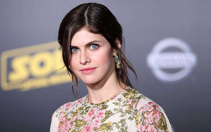 Os namorados de Alexandra Daddario: lista de homens que ela namorou
