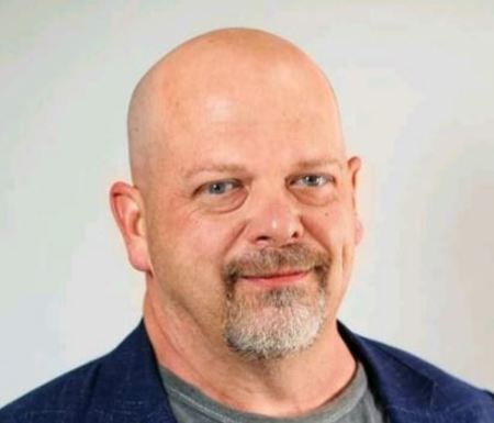   Rick Harrison se había divorciado de su primera esposa, Kim, y era padre de dos hijos cuando conoció a su ex esposa, Tracy Harrison.
