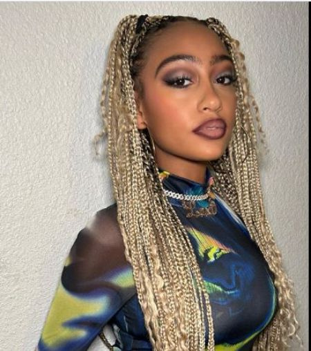   Little Fires Everywhere-Schauspielerin Lexi Underwood auf ihrem Facebook