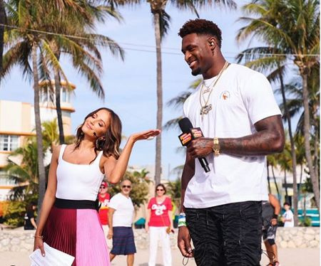   Kay Adams com seu cara DK Metcalf