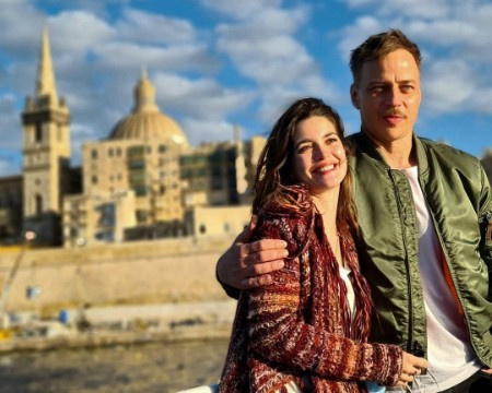 Tom Wlaschiha não está namorando namorada