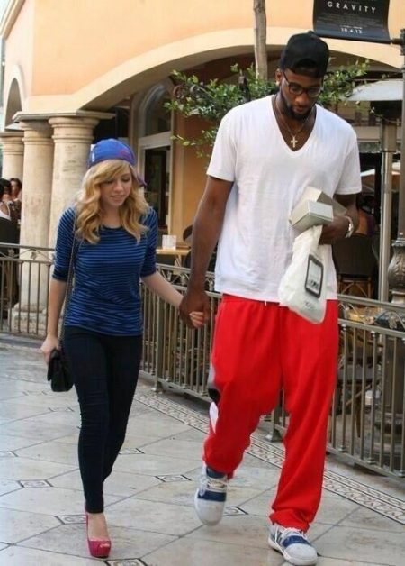   André Drummond Jennette McCurdy
