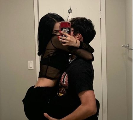 Maggie Lindemann compartió una foto romántica con su novio Brandon en Valentine's Day