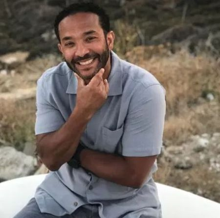   Emmanuel Hostin, marido de The View Host, Sunny Hostin é ortopedista em Nova York.