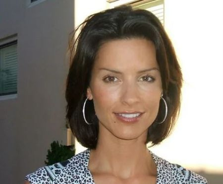 Étudiante en droit et conférencière contre la maltraitance des enfants Erin Barry - également l'ex-épouse de l'ancien joueur des San Antonio Spurs Brent Barry