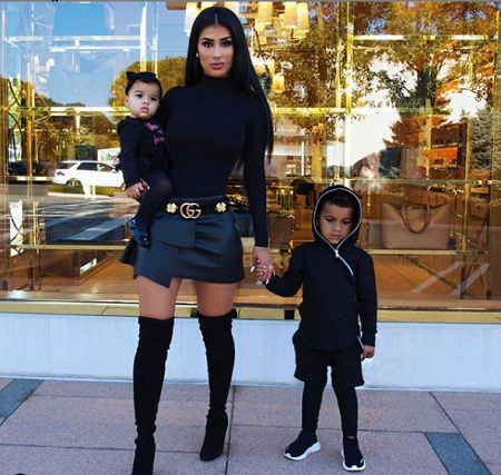   Gabriella Waheed hat mit ihrem Ehemann zwei Kinder.