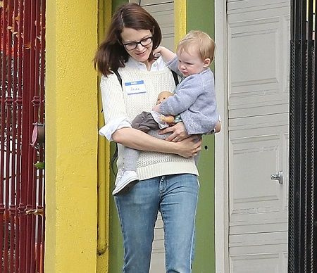 Hija de Anne Stringfield con su esposo Steve Martin.