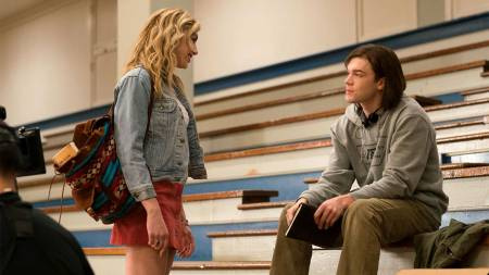 Peyton List y Cameron Monaghan