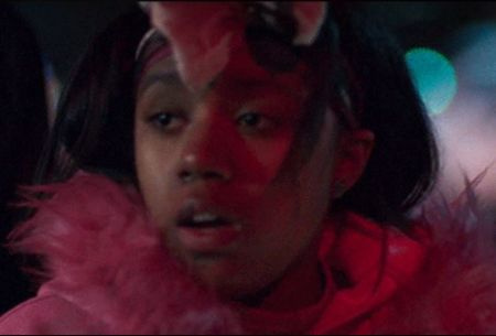 L'actrice Good Time Taliah Webster dans le rôle de Crystal