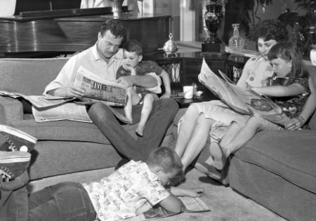 L'attore James Arness's family