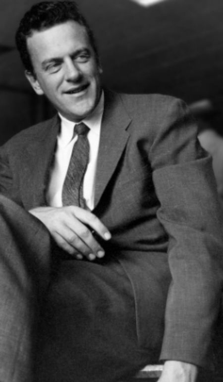 Imbracatura di Jenny Lee's famous dad, James Arness