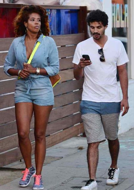 Mike Mora se casó con Kelis Rogers en 2014
