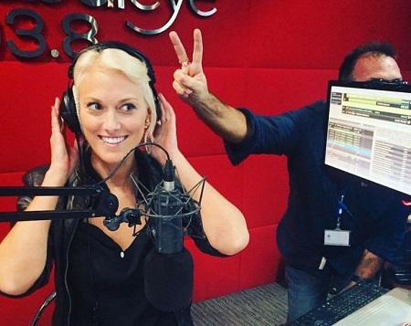   Alexandra Mary Hirschi war zuvor beim Radio als Moderatorin tätig.