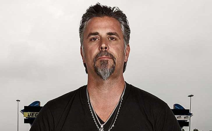 Quem é a esposa de Richard Rawlings? E os três divórcios anteriores?
