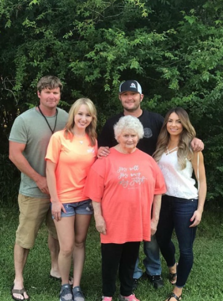   Kye Kelley con la sua famiglia