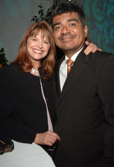 Kathy no tiene relación con George Lopez