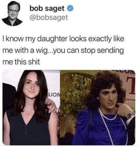 En septiembre de 2017, Internet convirtió a Aubrey Saget en material de meme. El twitter publicó una foto combinada de Aubrey y su padre.'s picture; where Bob portraying a role of a woman looks similar to his daughter.