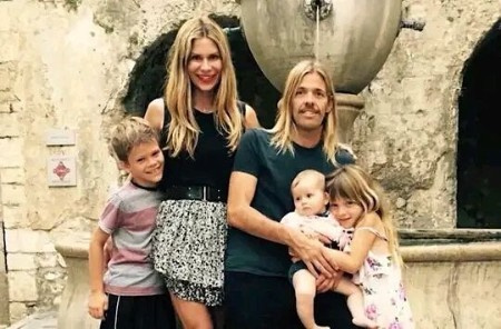 Alison Hawkins é mãe de três filhos