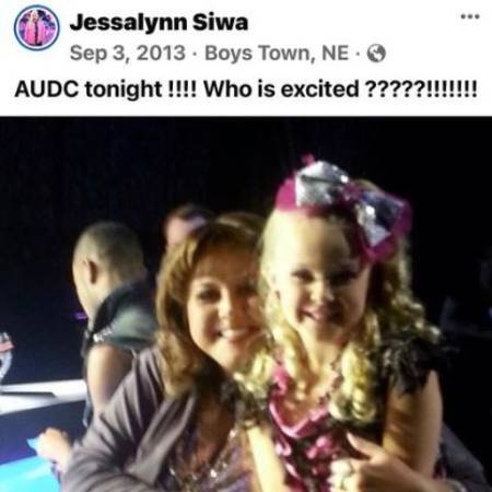 Jessalynn Siwa con su hija Jojo Siwa