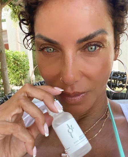 Nicole Mitchell Murphy tem um negócio online de produtos para a pele