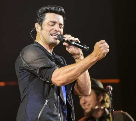   La cantante pop latino Chayanne è Lele Pons' uncle