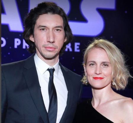 Adam Driver e Joanne Tucker si sono fidanzati nel 2012 e si sono sposati nel 2013.