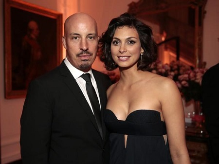 Morena Baccarin casou-se anteriormente com Julius.
