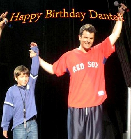 Jordan Knight e seu filho Dante Jordan.