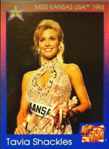 Tavia Shackles ganó Miss Kansas en 1993 y el mismo año terminó tercera en Miss USA.