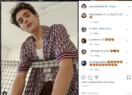 El actor estadounidense Joshua Bassett es soltero y no tiene citas en 2020