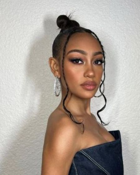   Lexi Underwood spielt Pearl Warren in der Hulu-Dramaserie Little Fires Everywhere