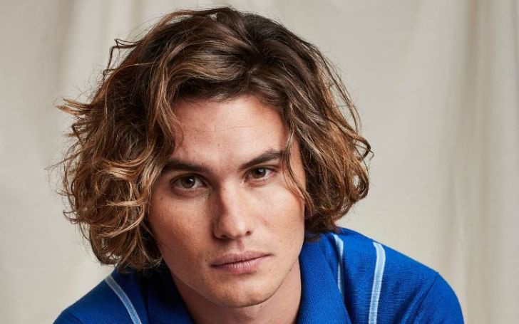 Saiba sobre Chase Stokes namorada, carreira, idade, patrimônio líquido