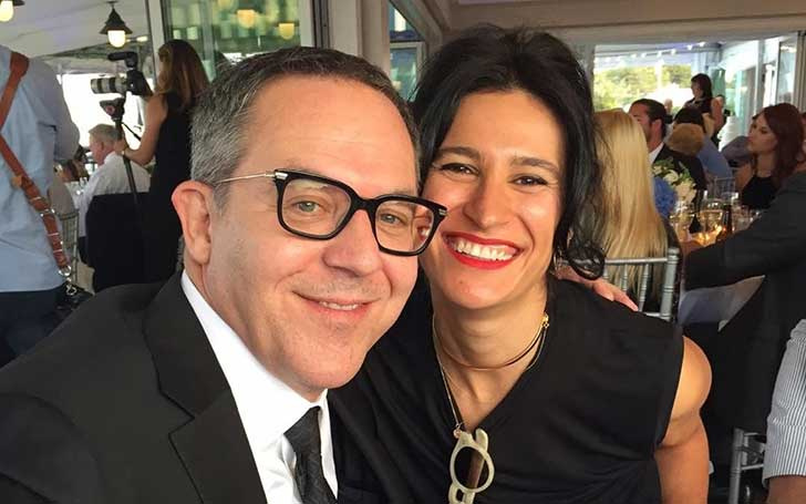   Com'è il matrimonio di Greg Gutfeld con la moglie Elena Moussa? La loro relazione dall'inizio