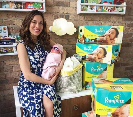 Marina Squerciati dio a luz a su hija en 2017.