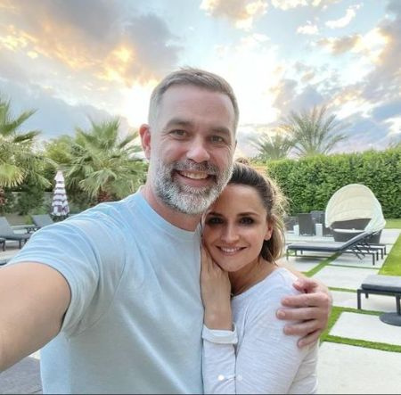 Rachael Leigh Cook está namorando o namorado Kevin Mann após o divórcio do ex-marido Daniel Gillies