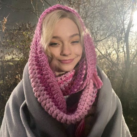   Emma Myers en persona es introvertida