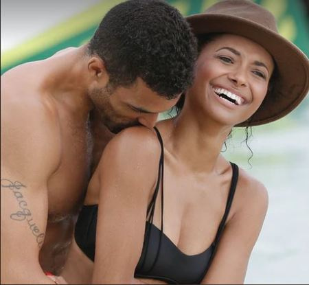 Kat Graham foi noiva de Cottrell de 2012 a 2014.