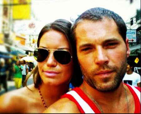 Tim Rozon e Linzey Rozon estão juntos há anos.