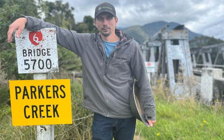   Parker Schnabel è sposato? Chi è sua moglie? Le sue amiche e altro