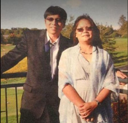   Hann Pan e sua esposa, Bich Ha Pan, fugiram do Vietnã separadamente após a queda de Saigon.