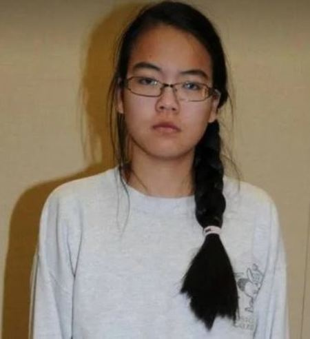   Em 8 de novembro de 2010, Jennifer Pan enviou três homens para matar seus pais, Hann Pan e Bich Ha Pan.