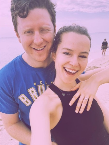 Bridgit Mendler contratou Griffin de forma inteligente