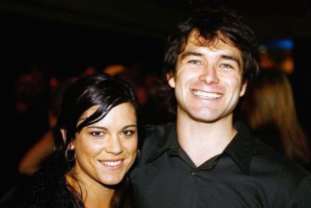 La costumière Lucy McLay avec l'acteur Antony Starr