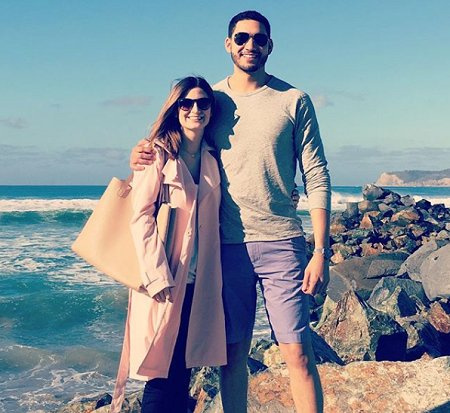   El esposo de Kaitlan Collins se casó.